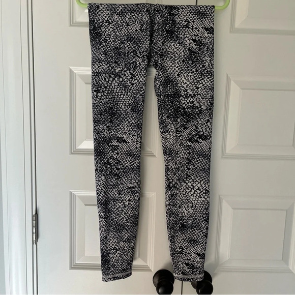 Balance Collection Athletic Compression Pants Women S Black Gray White Snake E21 - Picture 1 of 7